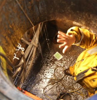 SCE crews work to restore power