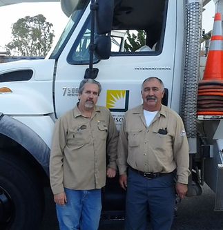 SCE crew rescues hawk