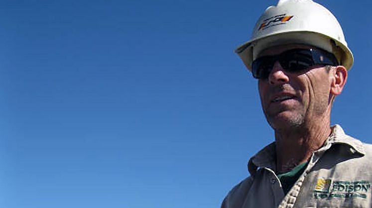 SCE Crews Work to Restore Power