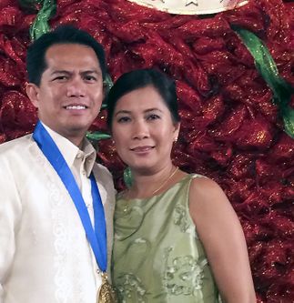 Roderick Dela Cruz wins presidential award