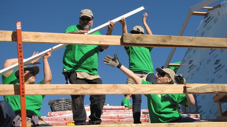 SCE Volunteers at Habitat for Humanity Build