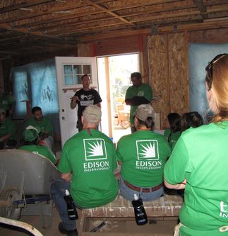 SCE Volunteers at Habitat for Humanity Build