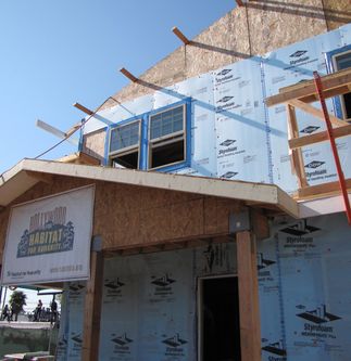 SCE Volunteers at Habitat for Humanity Build