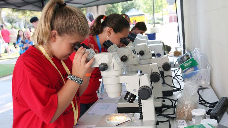 Girl Scouts STEM camp