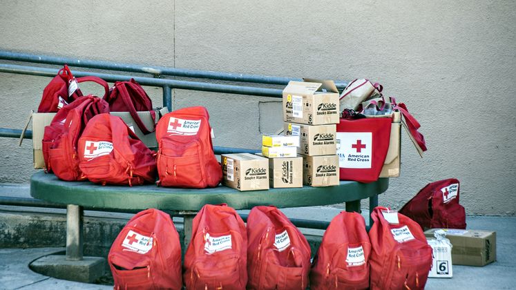 Prepare SoCal - Installing Smoke Detectors