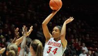 A Lobo Scholar On and Off the Court