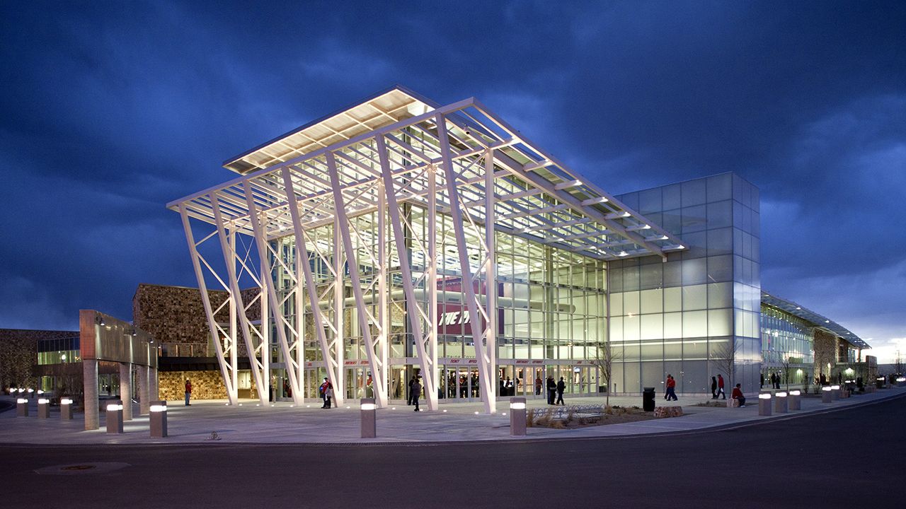 WisePies Arena