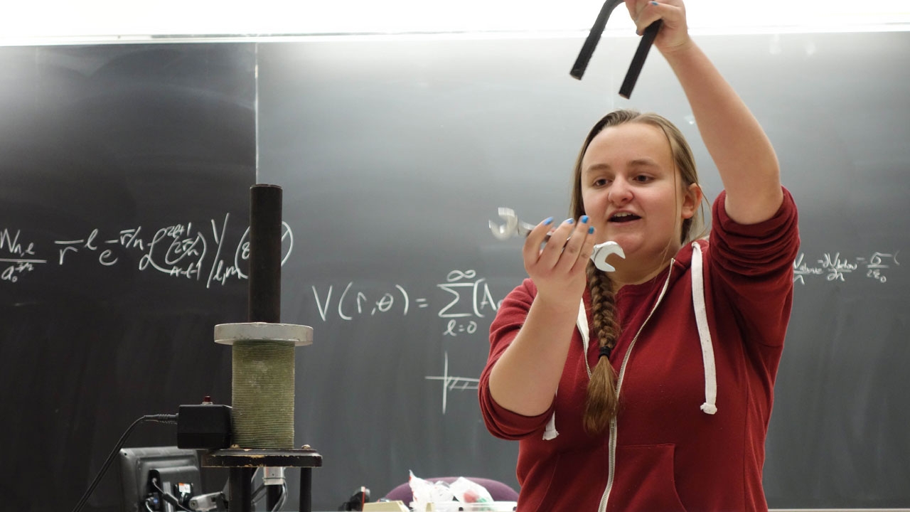 Lauren Zundel explains magnetism