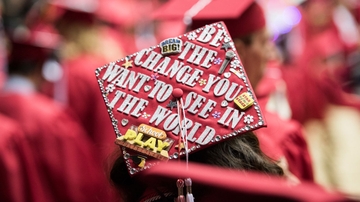 UNM postpones Spring 2020 commencement exercises 