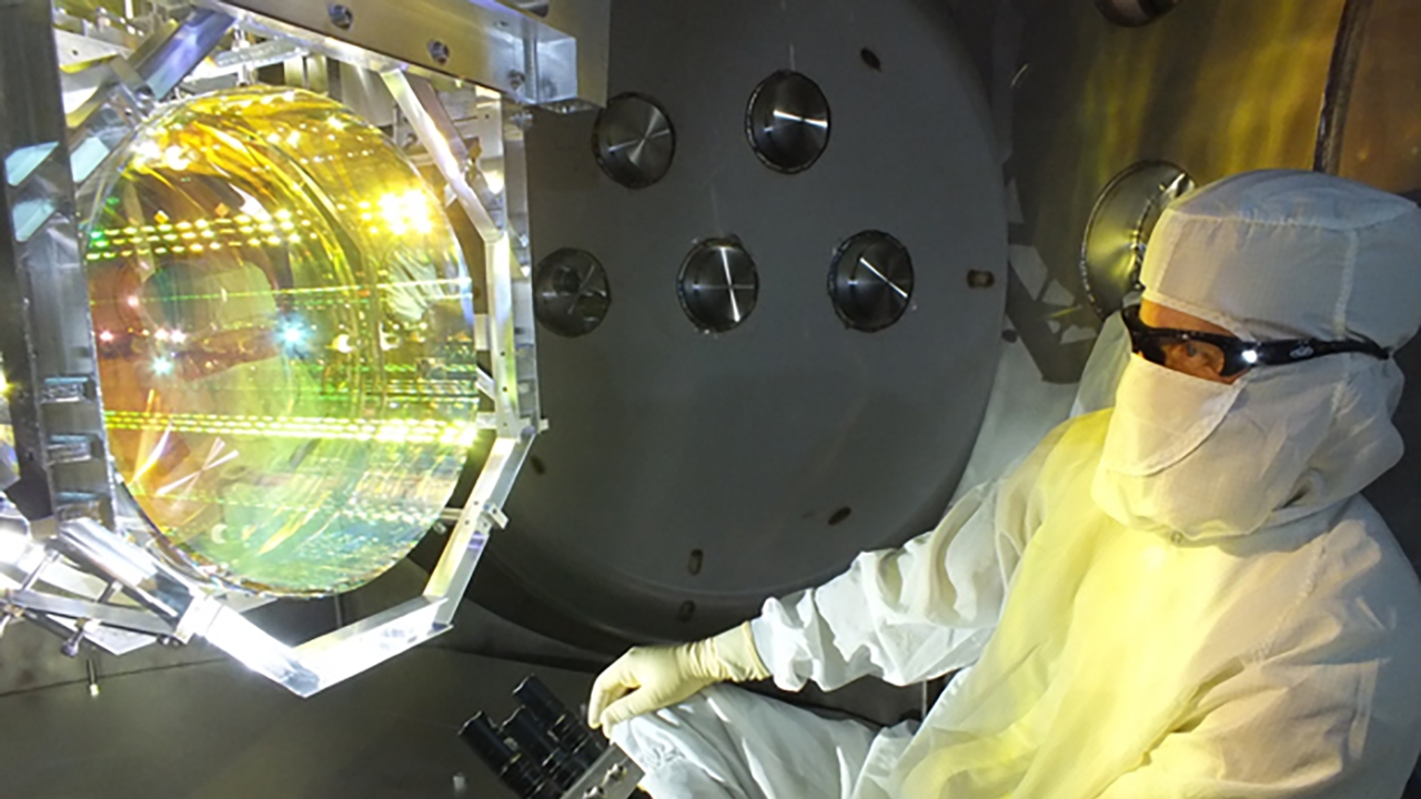 Inspecting LIGO's optics