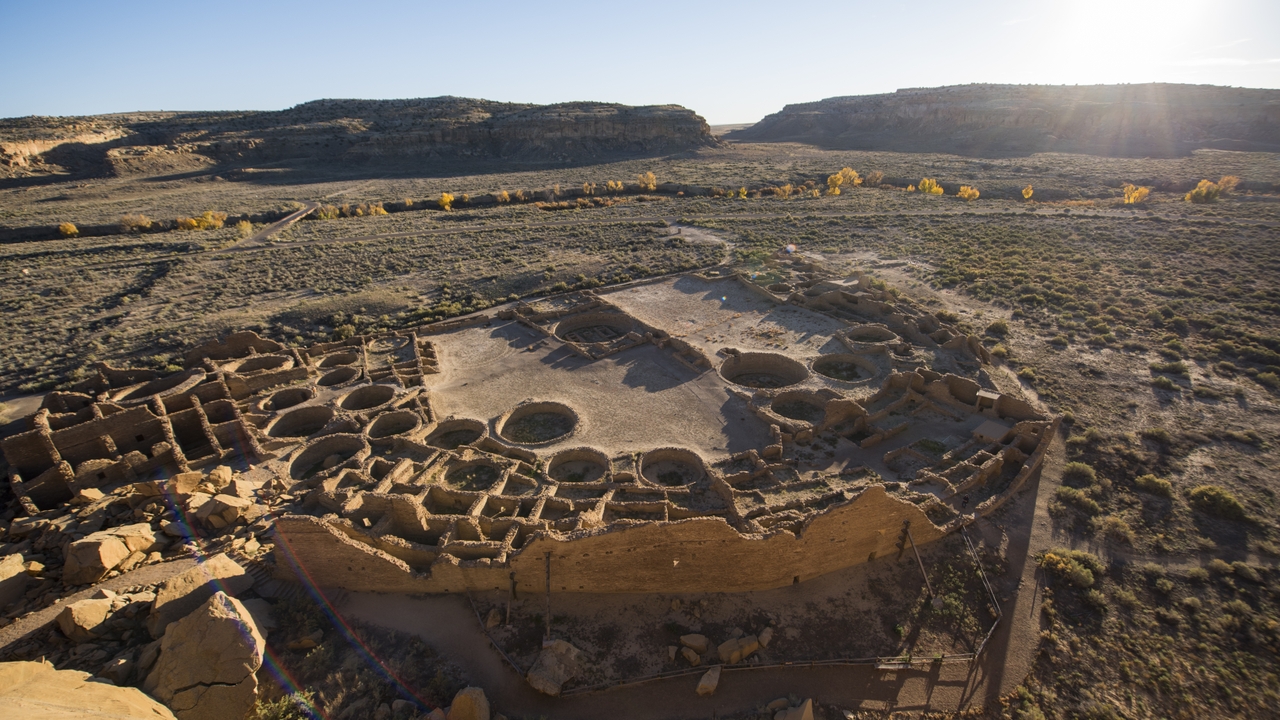 Pueblo Bonito in Chaco Canyon 