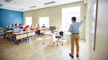 New partnership provides pathway to teaching profession