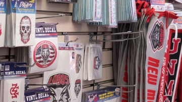 Pre-inventory sale ongoing at UNM Bookstores