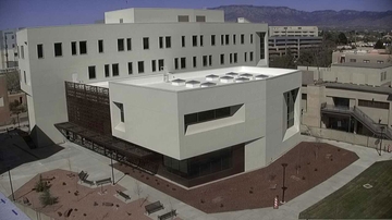 Anderson School to celebrate McKinnon Center for Management ribbon-cutting