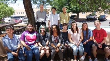 UNM Physics and Astronomy Department hosts Research Experiences for Undergraduates