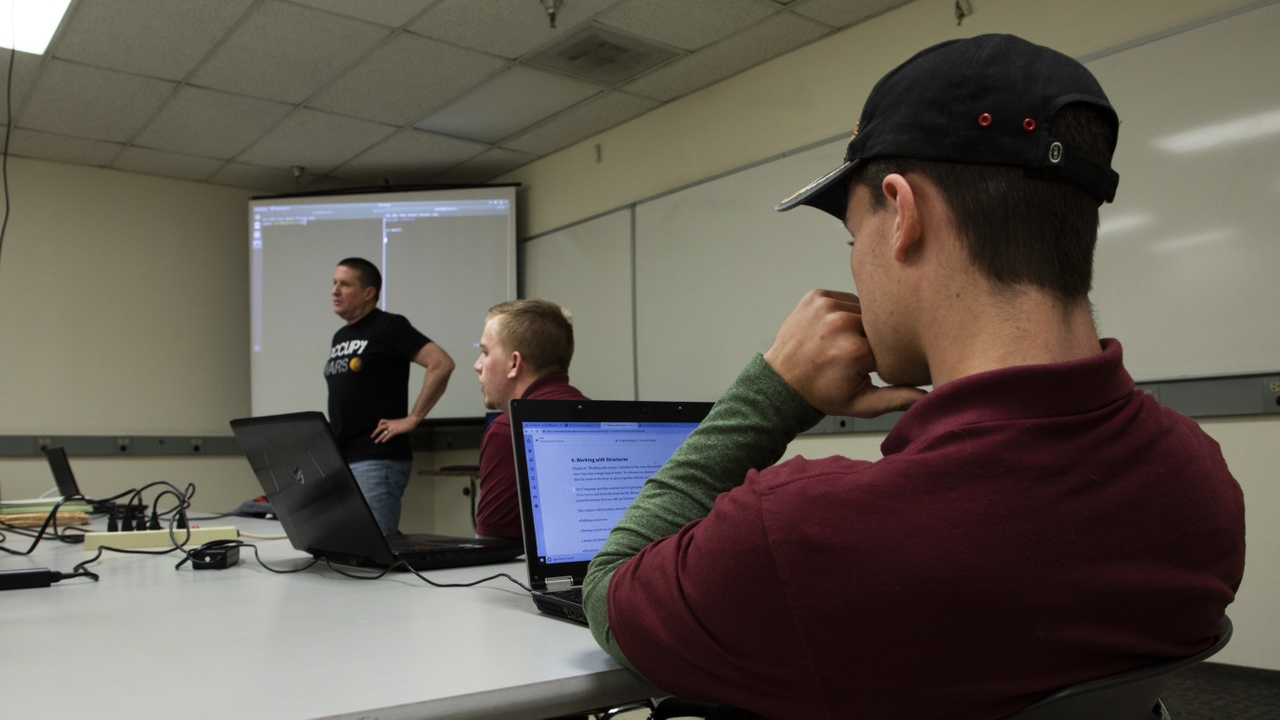 College class for dual credit