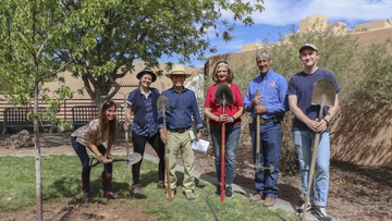 Sustainability Program honors Earth Day by planting trees