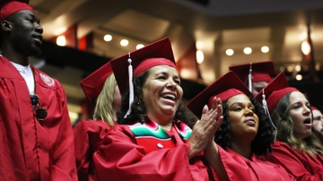 UNM hosts Spring Commencement ceremony May 11