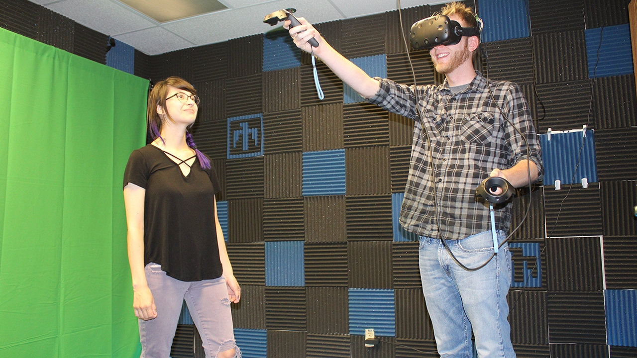 UNM interns at Sandia National Laboratories