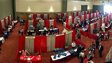 Student Job Fair provides opportunities to learn about on-campus jobs