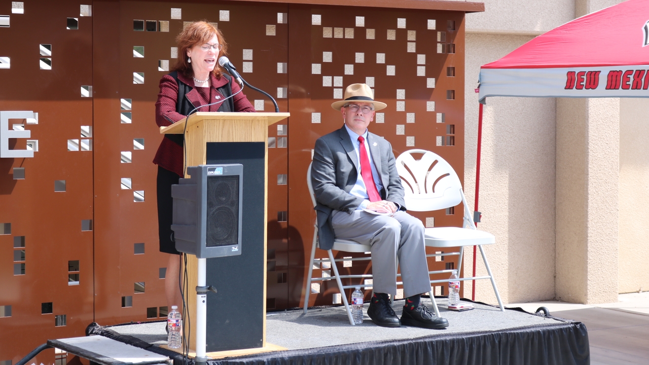 UNM President Garnett Stokes attends ribbon cutting ceremony for Honors College