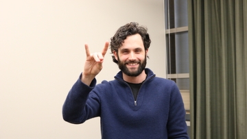 Spotted: Penn Badgley on UNM’s Campus