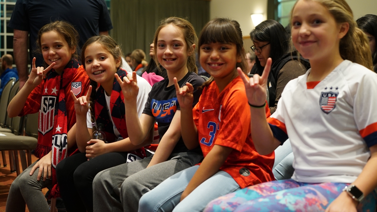 Future Lobos sit front row at Hope Solo Q&A session