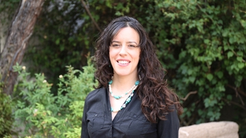 Visiting scholar examines intersections of New Mexican language and identities