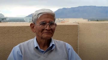 Former director of UNM's Navajo Language Program dies in auto accident