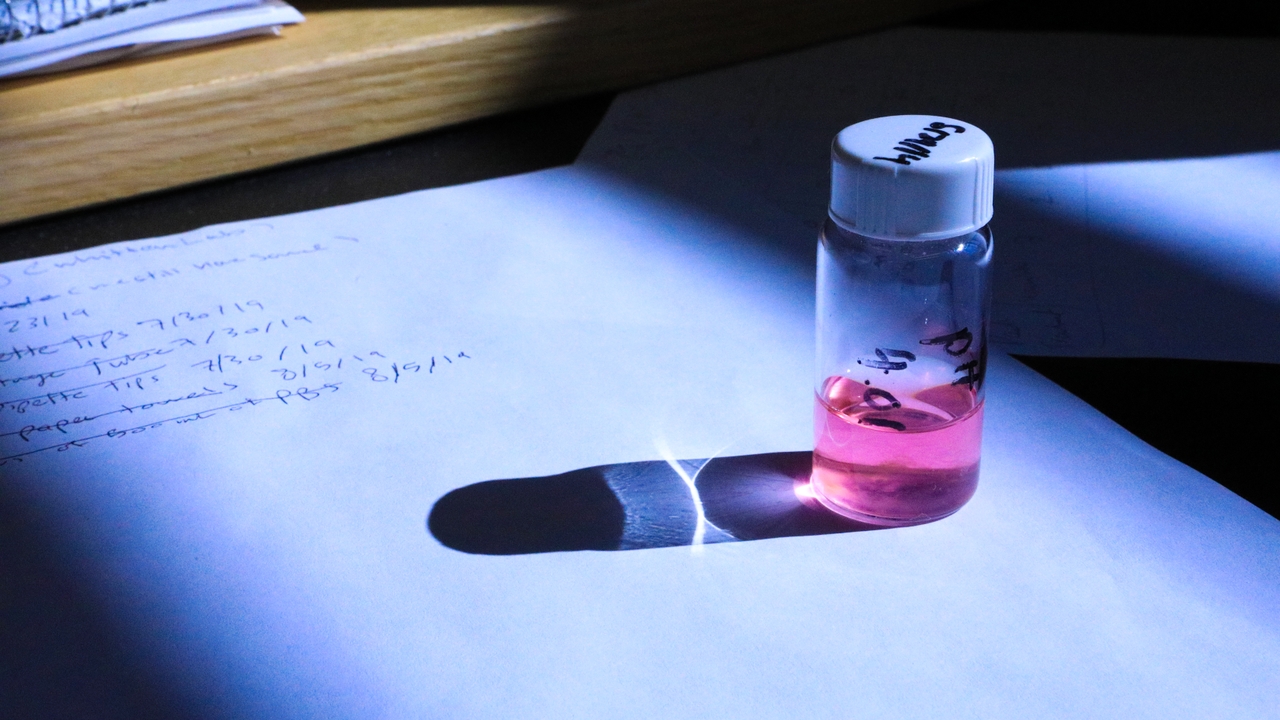 Colorful compound