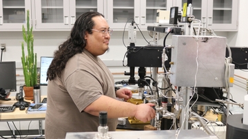 New research conducted by UNM scientists suggests Earth and Moon not identical oxygen twins
