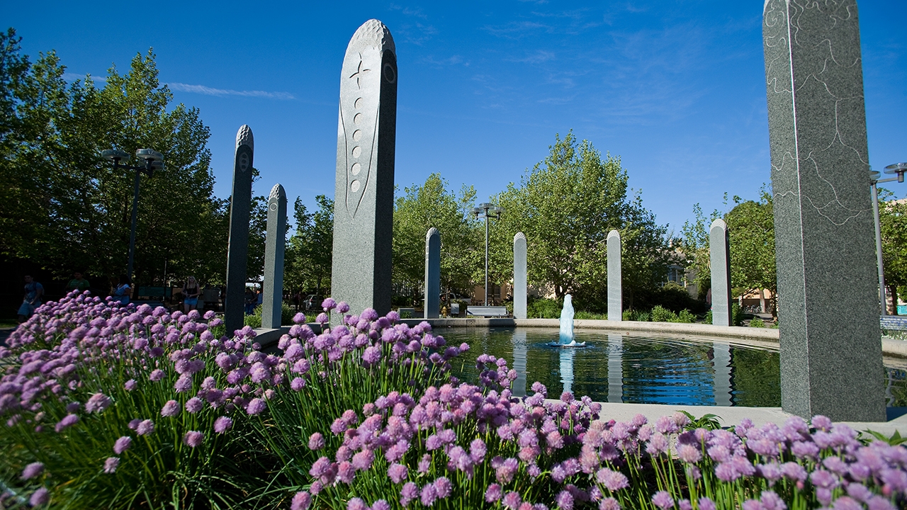 One of UNM's fountains 
