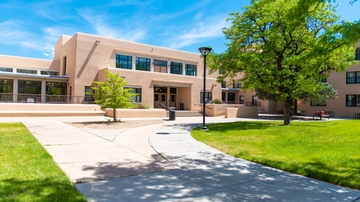 UNM prepares for Fall 2025 resident move-in days