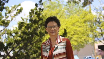 ‘Iconic’ Sandia researcher & UNM alum wins Indigenous Excellence Award