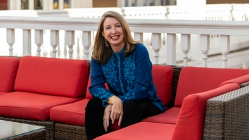 Alumna's journey surviving cancer becomes hope for others