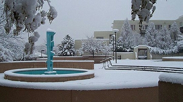 UNM communication during inclement weather