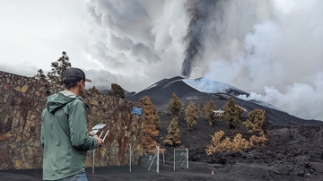 UNM’s VolCAN team makes history in Canary Islands 