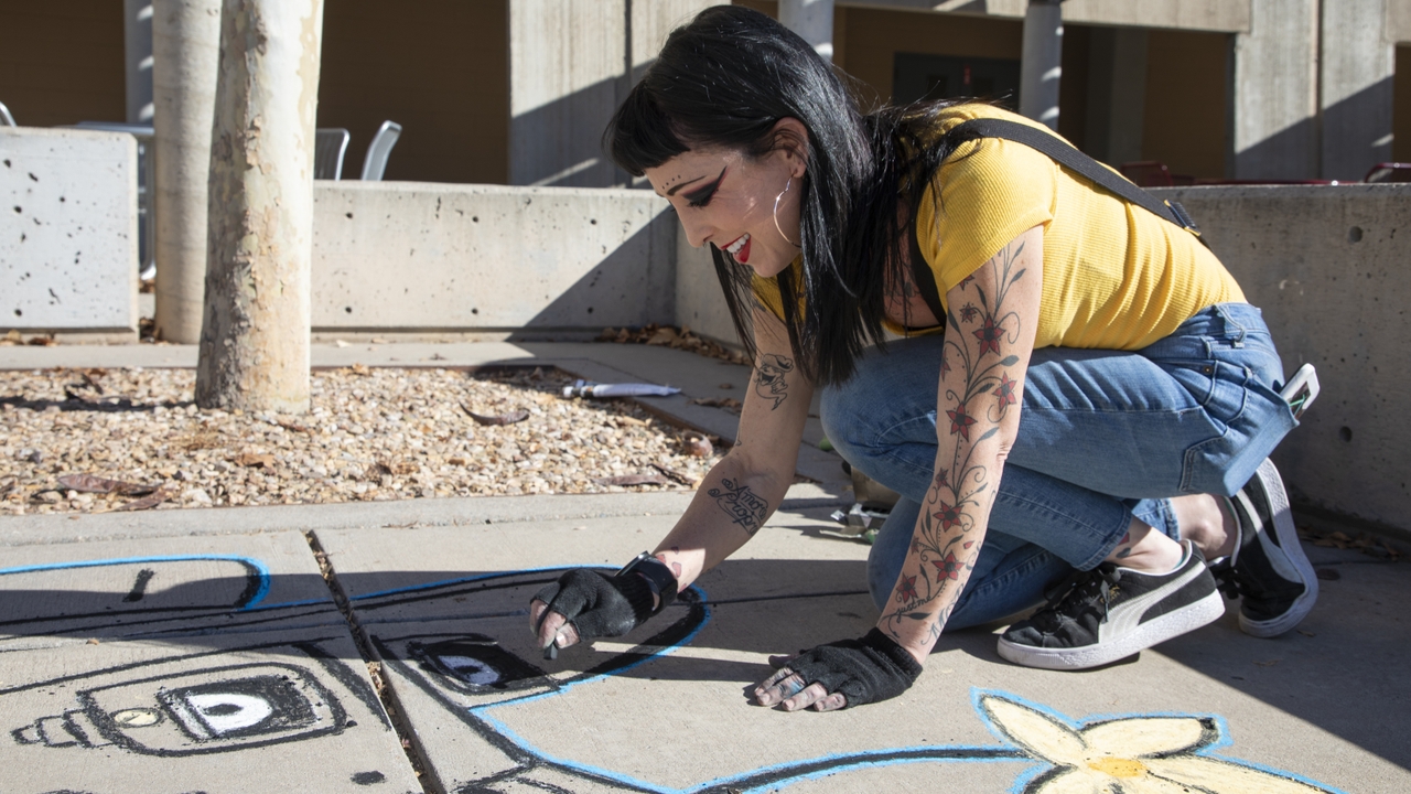 Community member Maewyn Padilla is spreading positivity across UNM