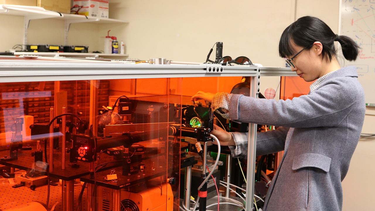 Wenyi Zhou positions the 