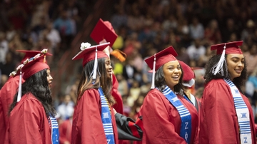 UNM celebrates 2023 Spring Commencement ceremony May 13
