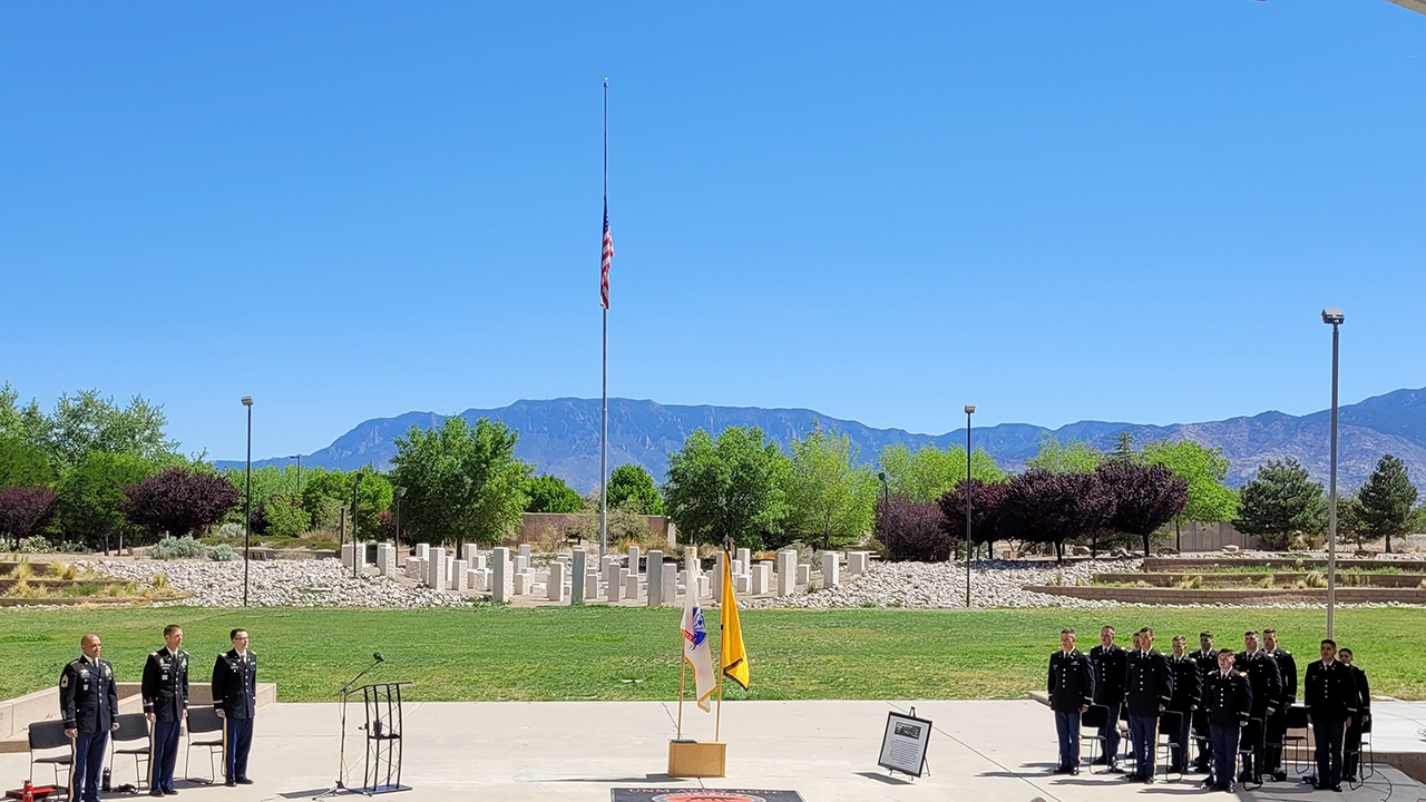The UNM Army ROTC held