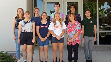UNM Physics and Astronomy Department hosts Research Experiences for Undergraduates