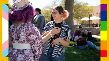 Drag queens meet students