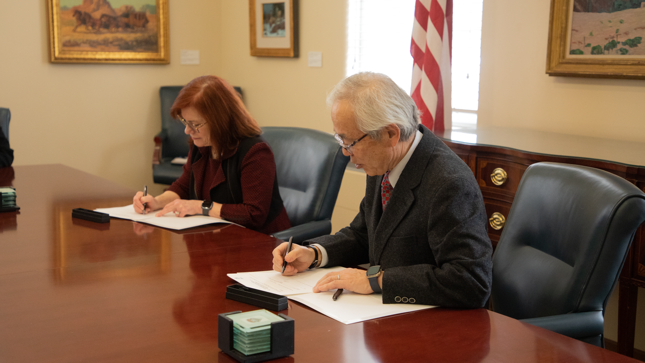 University Presidents sign agreement