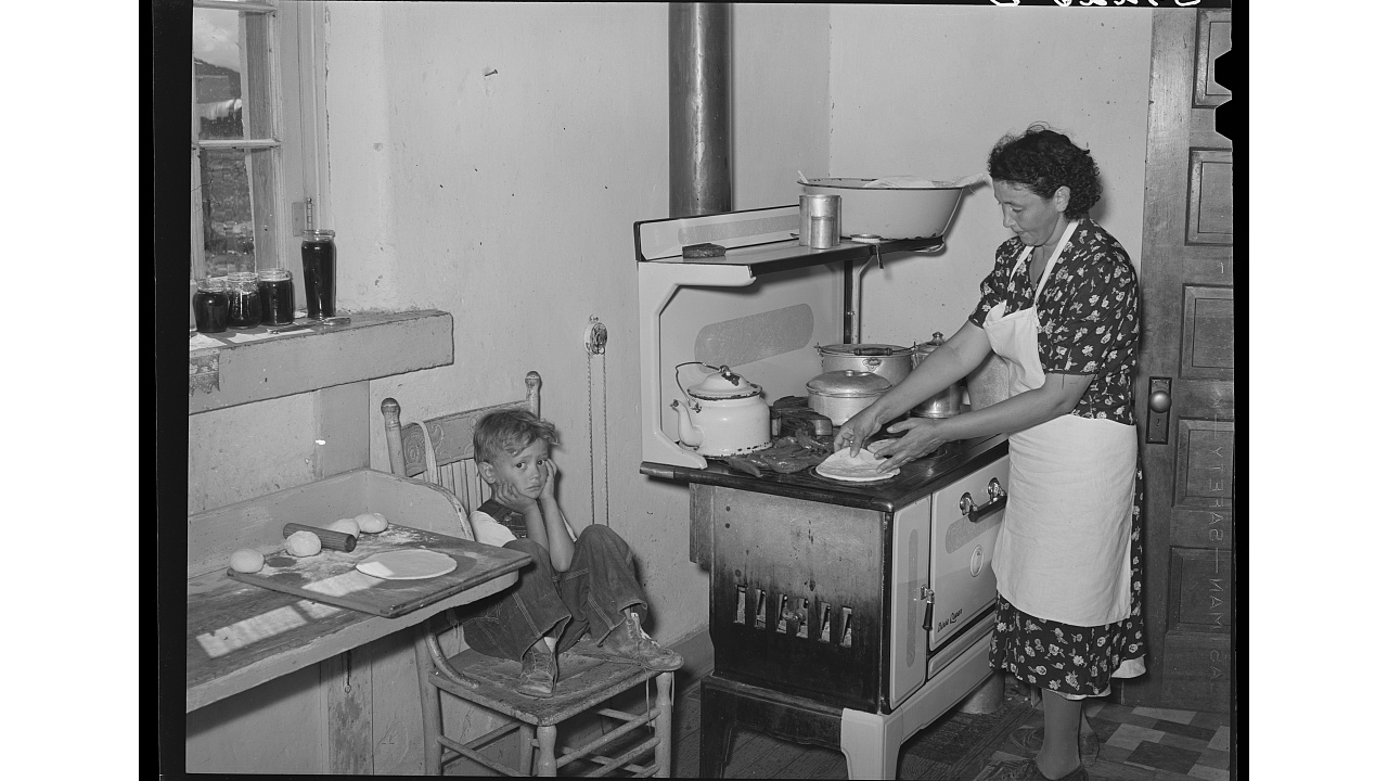 Taos kitchen