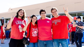 First-Year Family Day to welcome new Lobos Aug. 17
