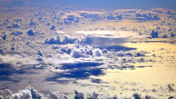 Thunderstorms clumping together: How understanding water vapor helps scientists predict future climate change