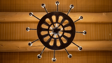 Hodgin Hall chandelier