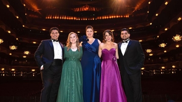  UNM alumna earns award at Met Opera Competition
