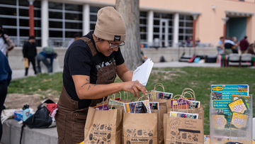 UNM organizations raise awareness for farmworker rights 
